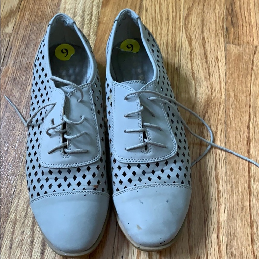 dress shoes